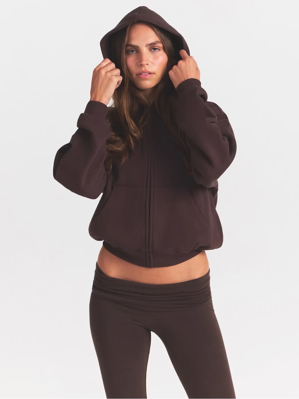 Skims COTTON FLEECE
Zip Up Hoodie With Embossed Logo